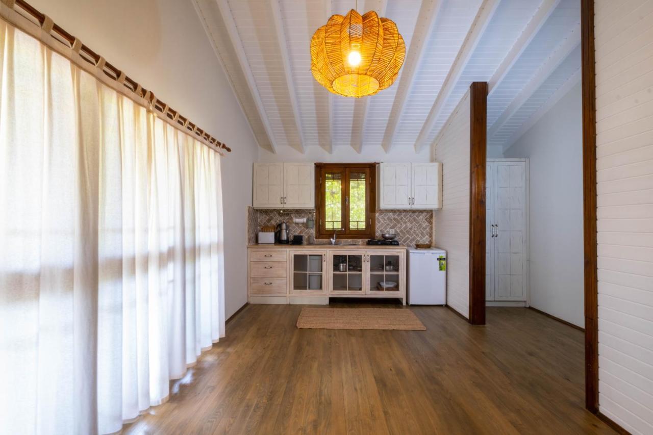 Kimera - Akdeniz Bahcesi Apart Hotel Чирали Екстер'єр фото